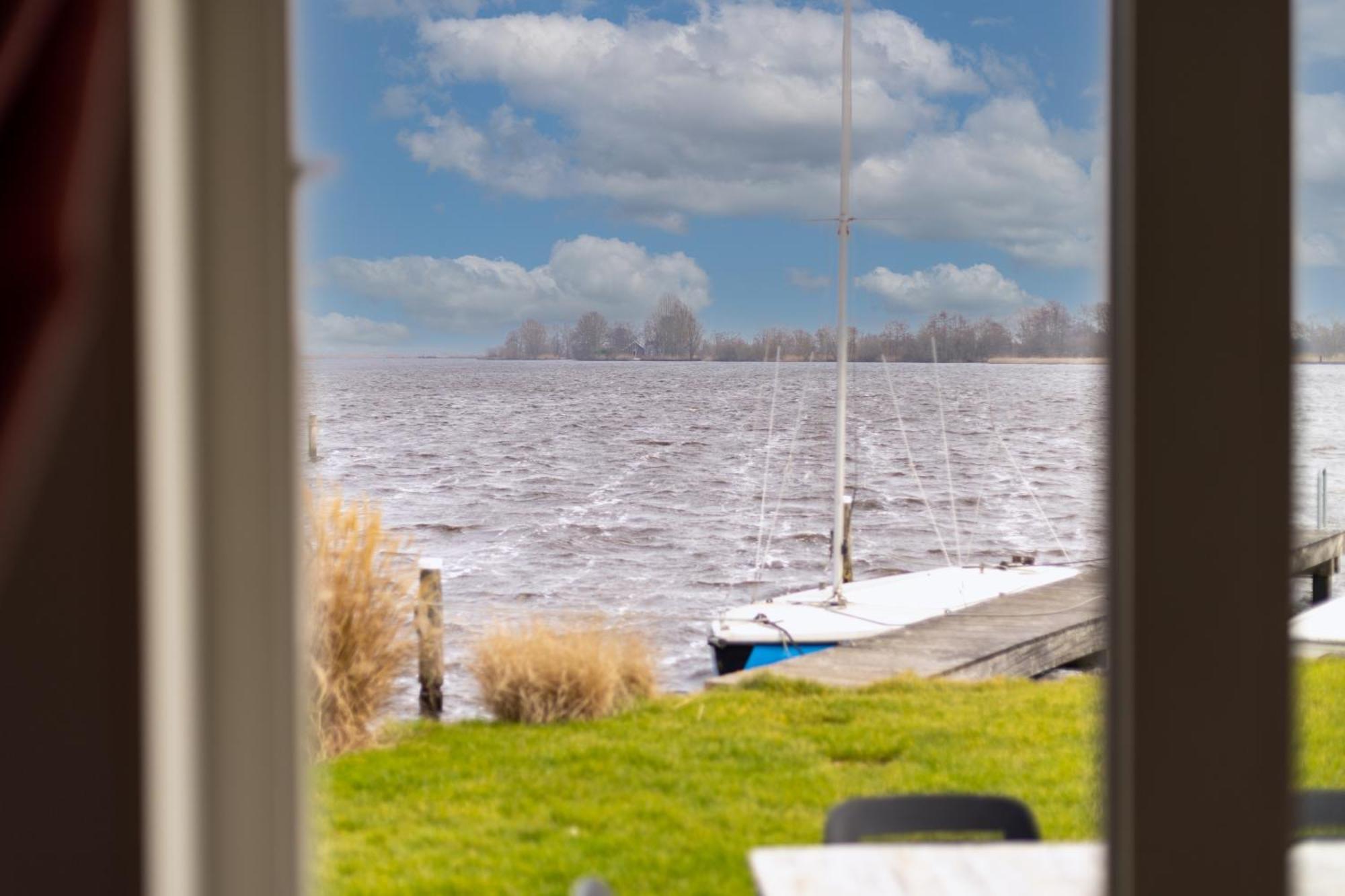 Waterpark Oan 'E Poel Bij Sneekermeer Terherne Bagian luar foto