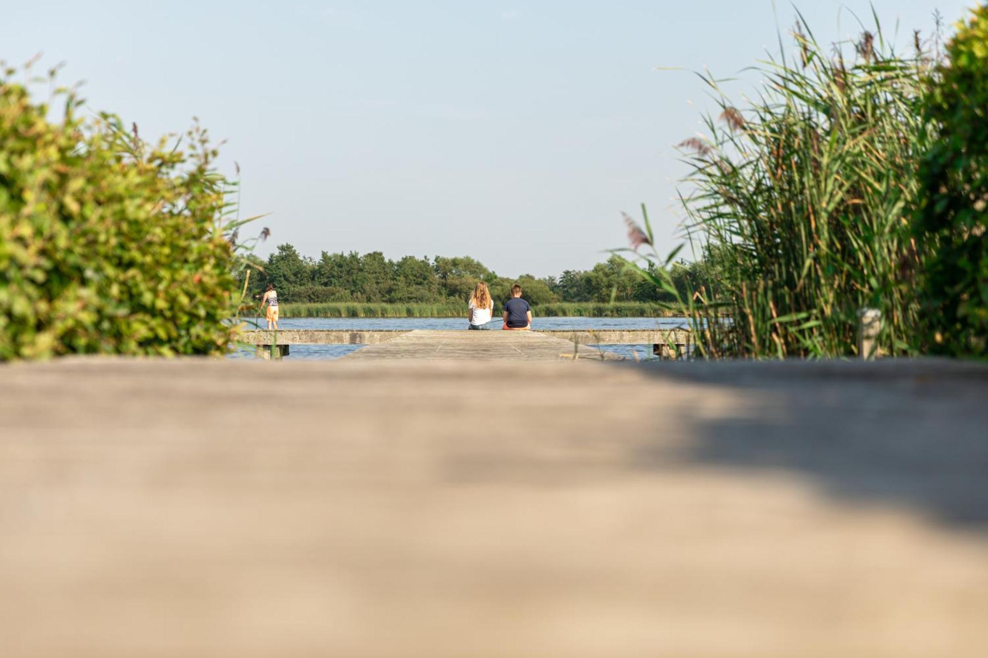 Waterpark Oan 'E Poel Bij Sneekermeer Terherne Bagian luar foto